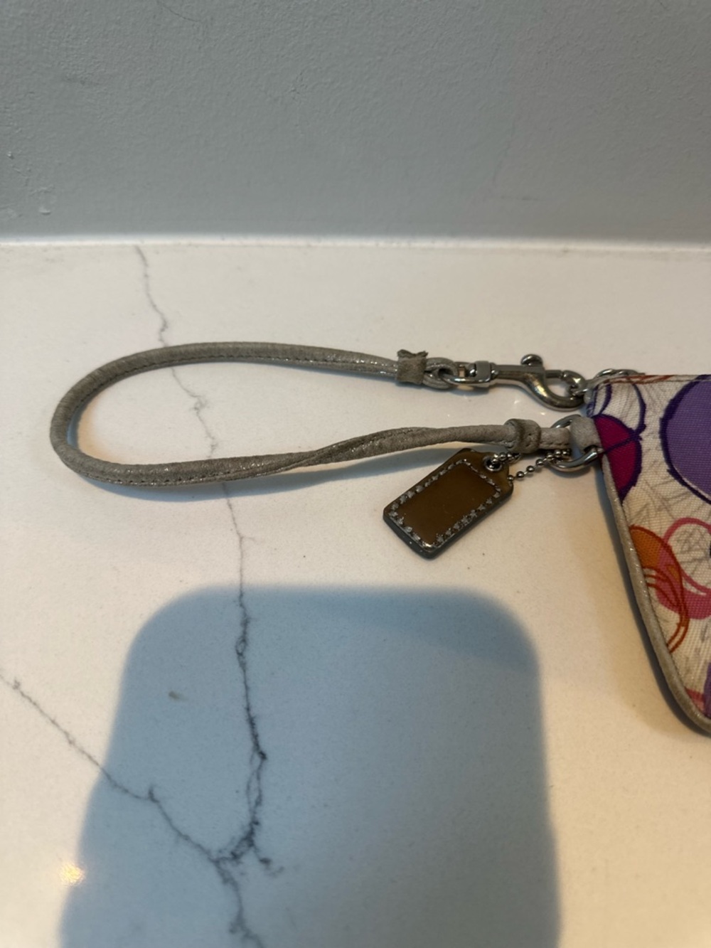 Coach Poppy Y2K  wristlet in Pink & Purple - Picture 5 of 9